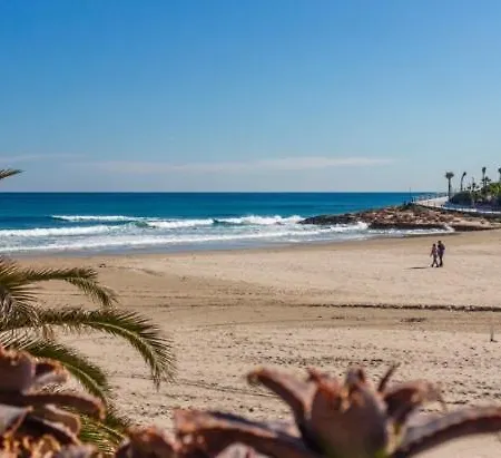 El Mirador, Villamartin, Cot To Hire, Wifi, Pool, Parking